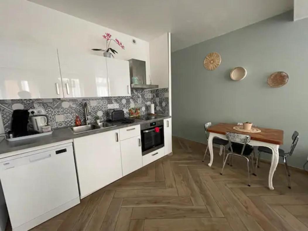 F2 Rez De Chaussee O Meuble De Pithiviers Buitenkant foto